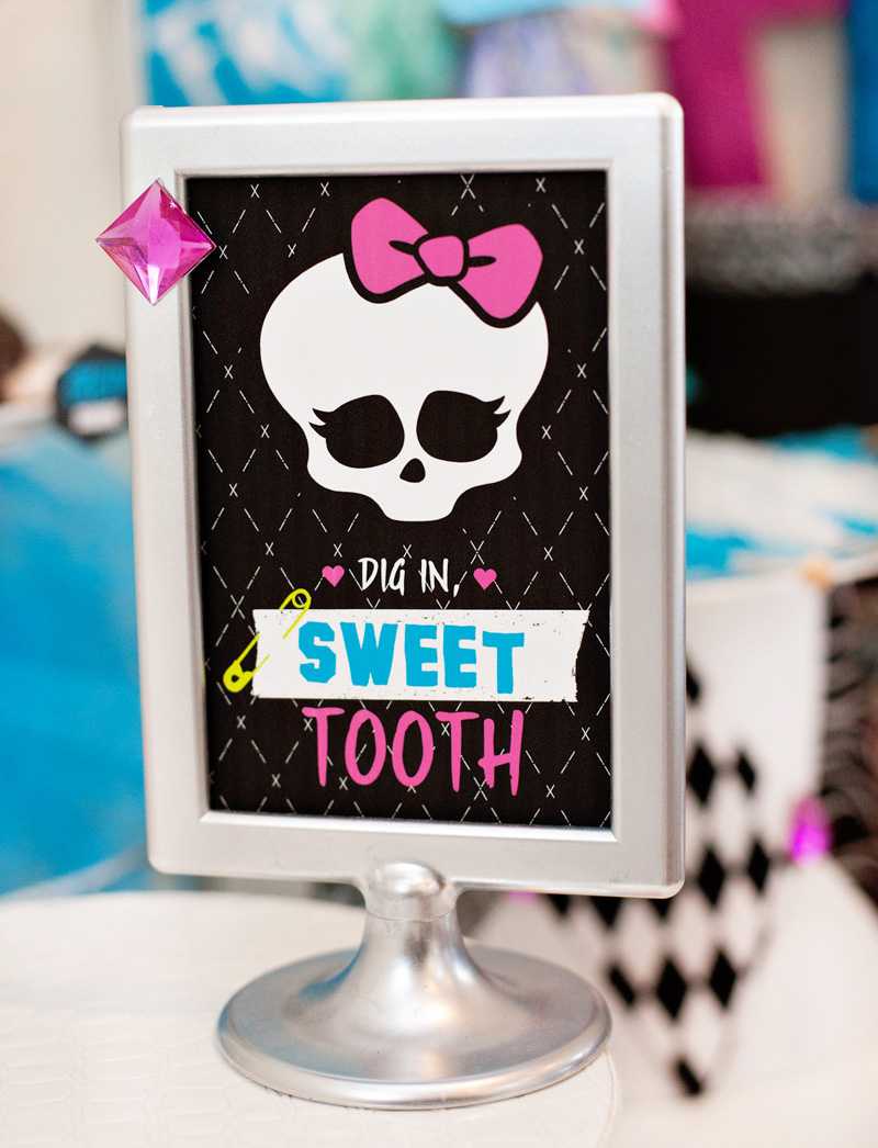 Monster High Birthday Party - (Freaky Fab) Free Printables For Monster High Birthday Card Template